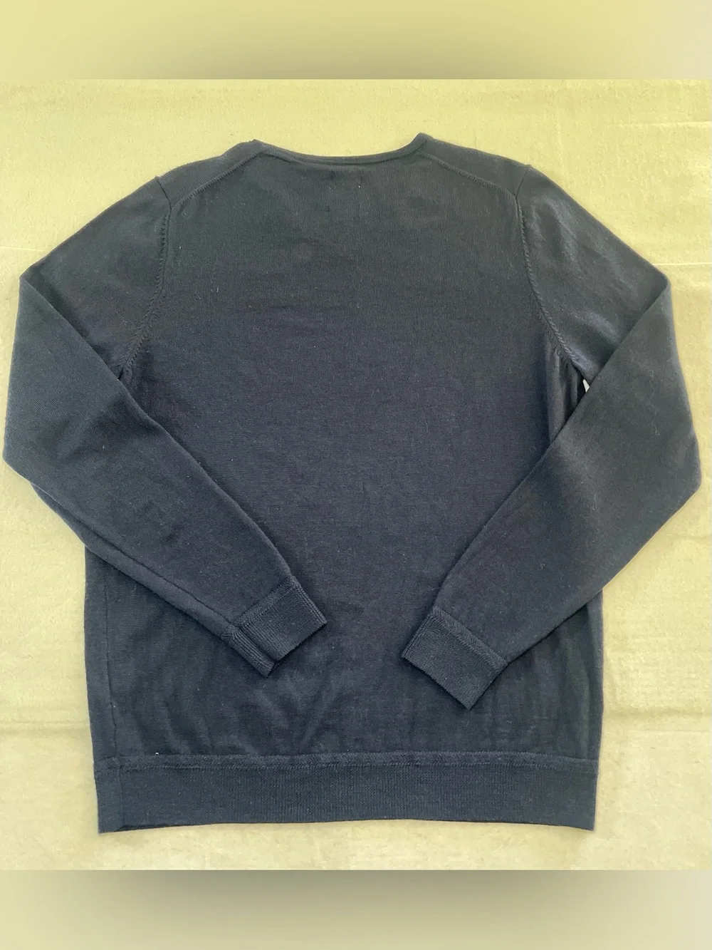 JWN John W Nordstrom Men’s Navy Blue Merino Wool V-Neck Sweater,Large  FLAW-Read